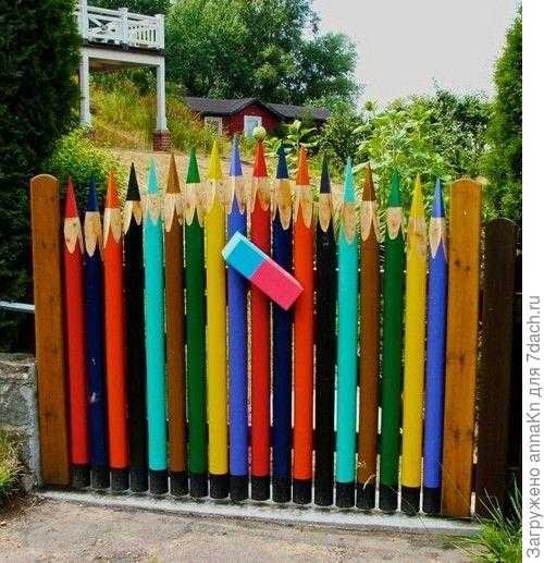 Забор из "карандашей"