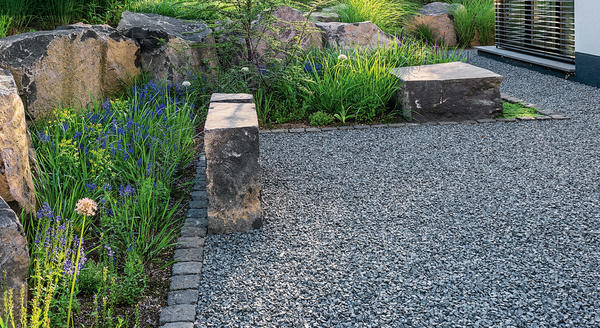 Мини-камни с мегапотенциалом: щебень и гравий в вашем саду