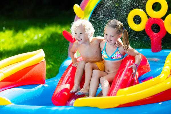 Как выбрать бассейн для ребенка на дачу